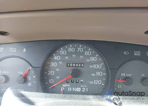 2005 Mercury Grand Marquis Gs z USA, uszkodzony, nr VIN 2MEFM74W05X641274